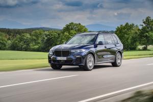 BMW X7 M50i 2019 года  (WW)